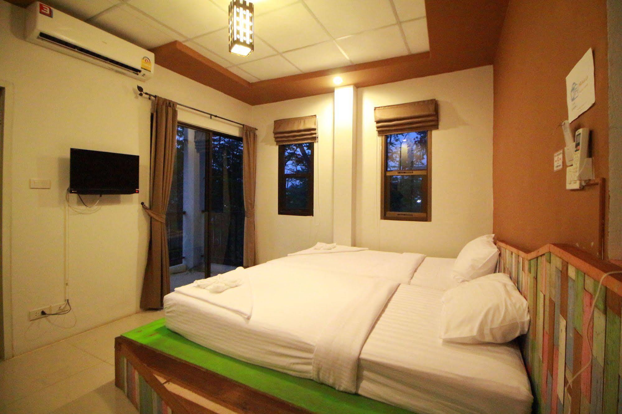 นครา บูทิก Hotel เชียงใหม่ ภายนอก รูปภาพ